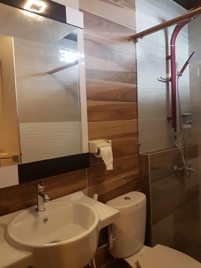Lawaka Hotel Ampana Εξωτερικό φωτογραφία