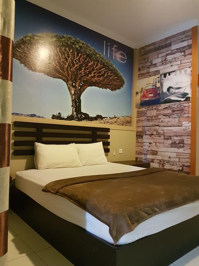 Lawaka Hotel Ampana Εξωτερικό φωτογραφία