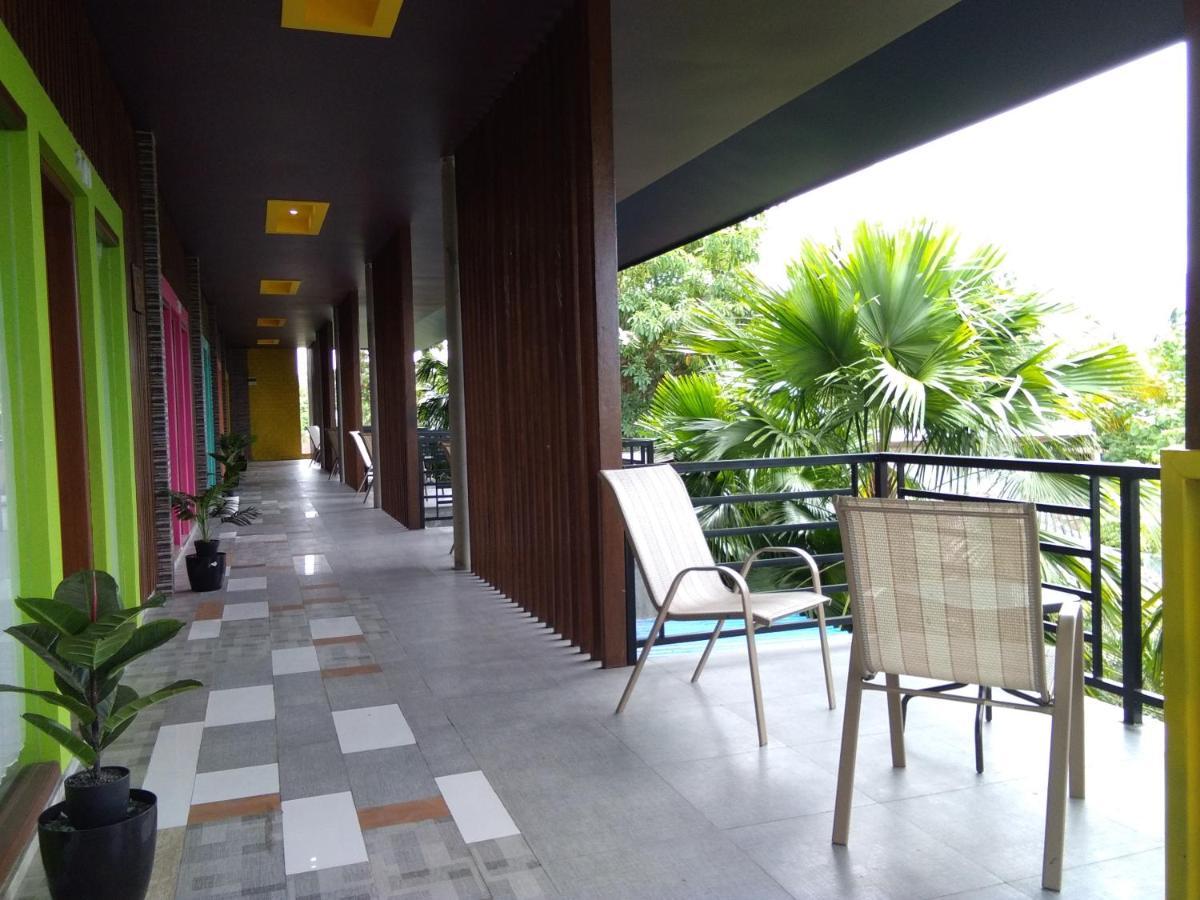 Lawaka Hotel Ampana Εξωτερικό φωτογραφία